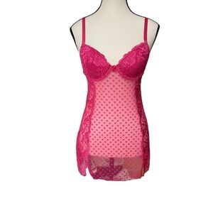 RAMPAGE Babydoll Intimates Vintage Vibrant Pink Hearts and Lace Chemise‎ Sz. M